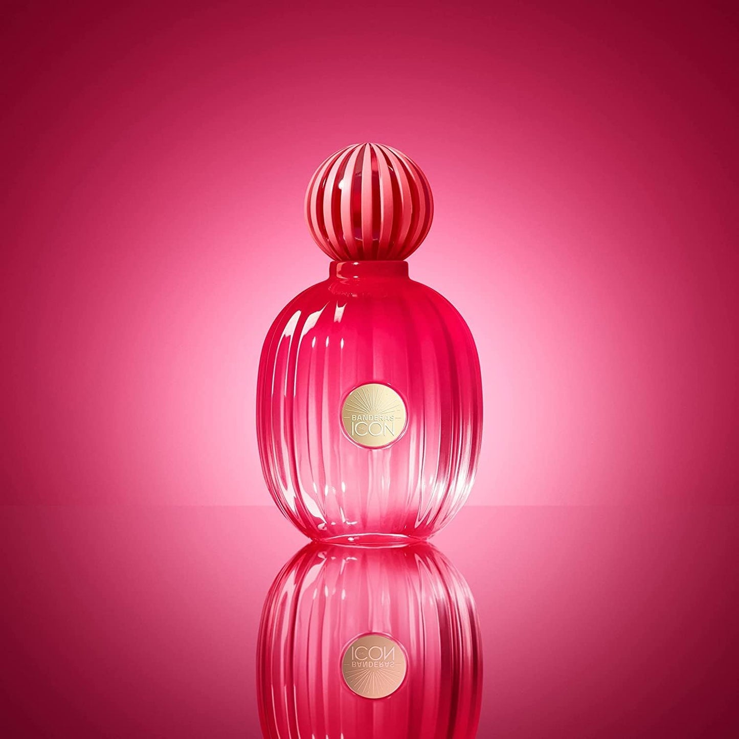 Banderas The Icon Woman Eau de Parfum för kvinnor – långvarig – elegant, raffinerad och sensuell doft – vanilj, blommiga och fruktiga toner – perfekt för speciella tillfällen – 50 ml