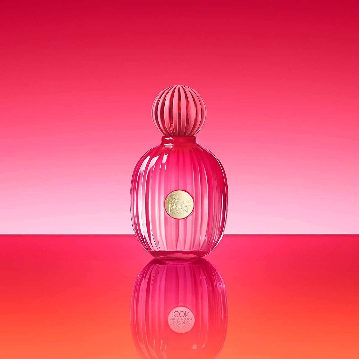 Banderas The Icon Woman Eau de Parfum för kvinnor – långvarig – elegant, raffinerad och sensuell doft – vanilj, blommiga och fruktiga toner – perfekt för speciella tillfällen – 50 ml