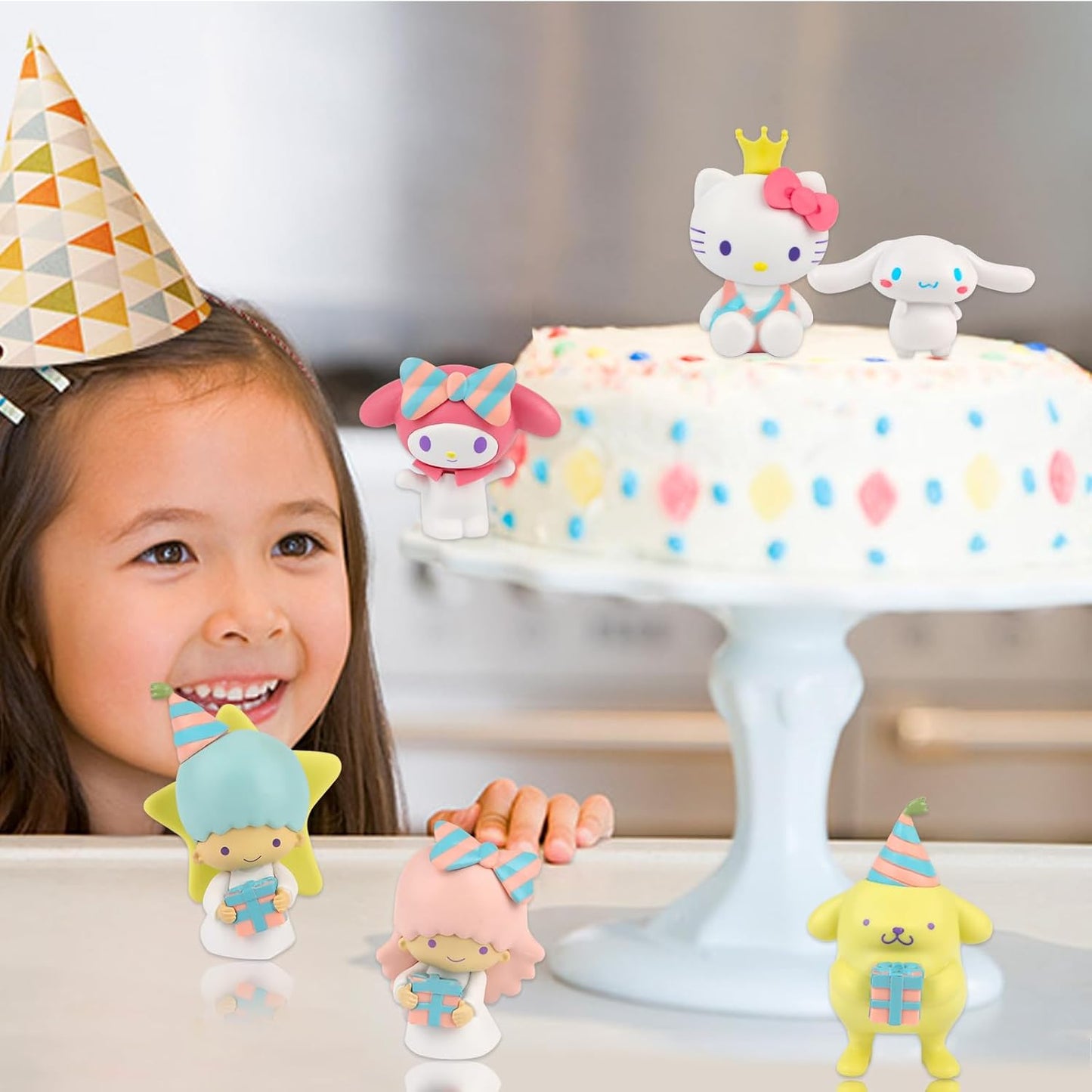 San-rio 6 Pieces Cake Decoration