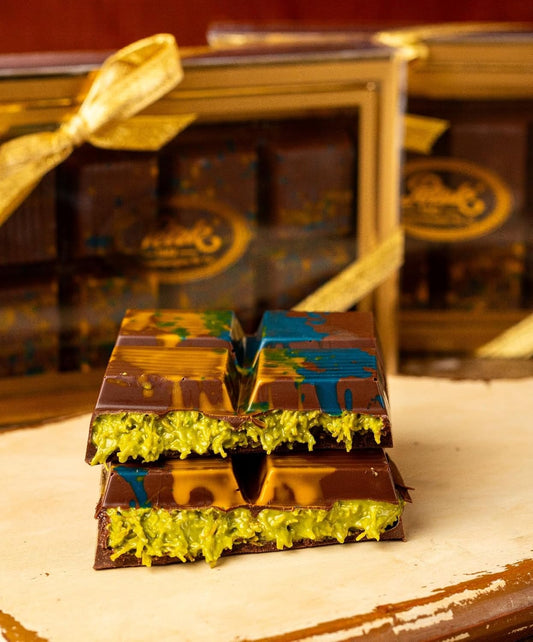 Dubai Chocolate  med massor av Kadayif,Viral Dubai Pistachio,Chokladkaka 200 Gr - 0,44 Lb
