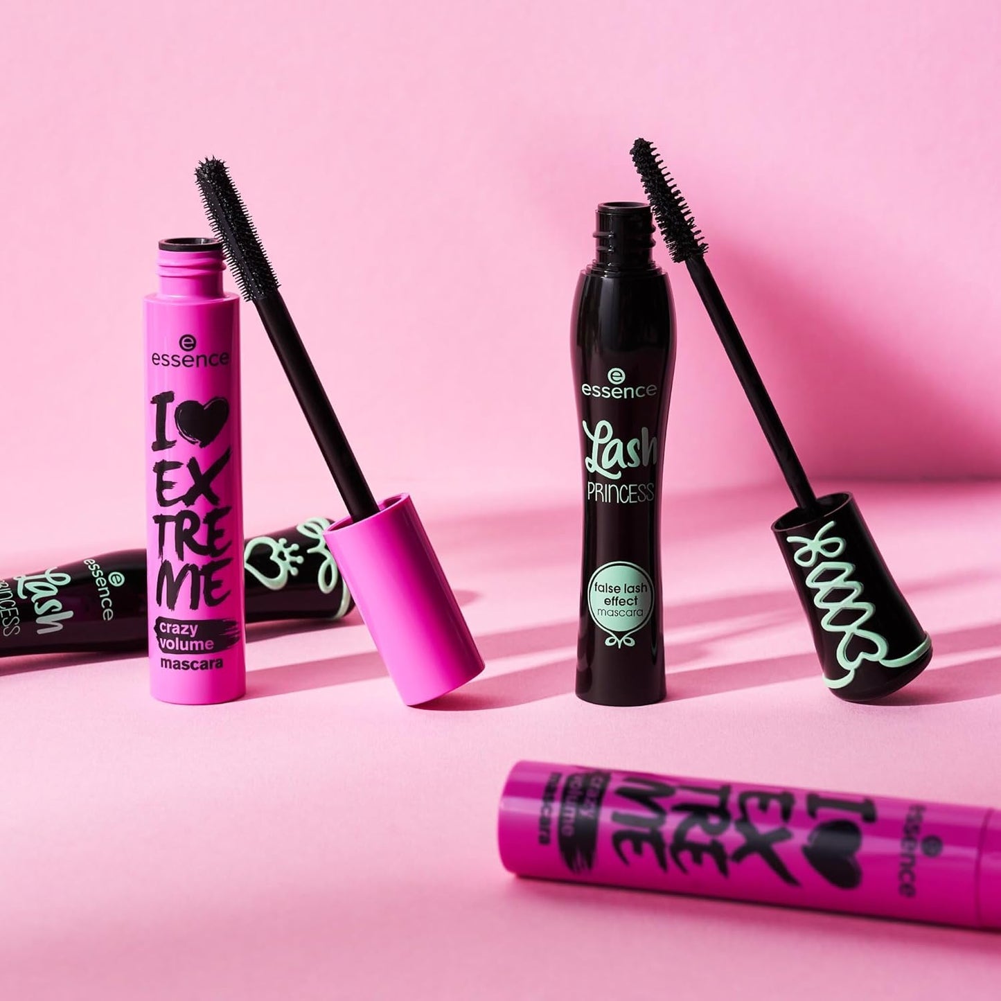 essence cosmetics I love extreme Mascara, Svart, 12 ml