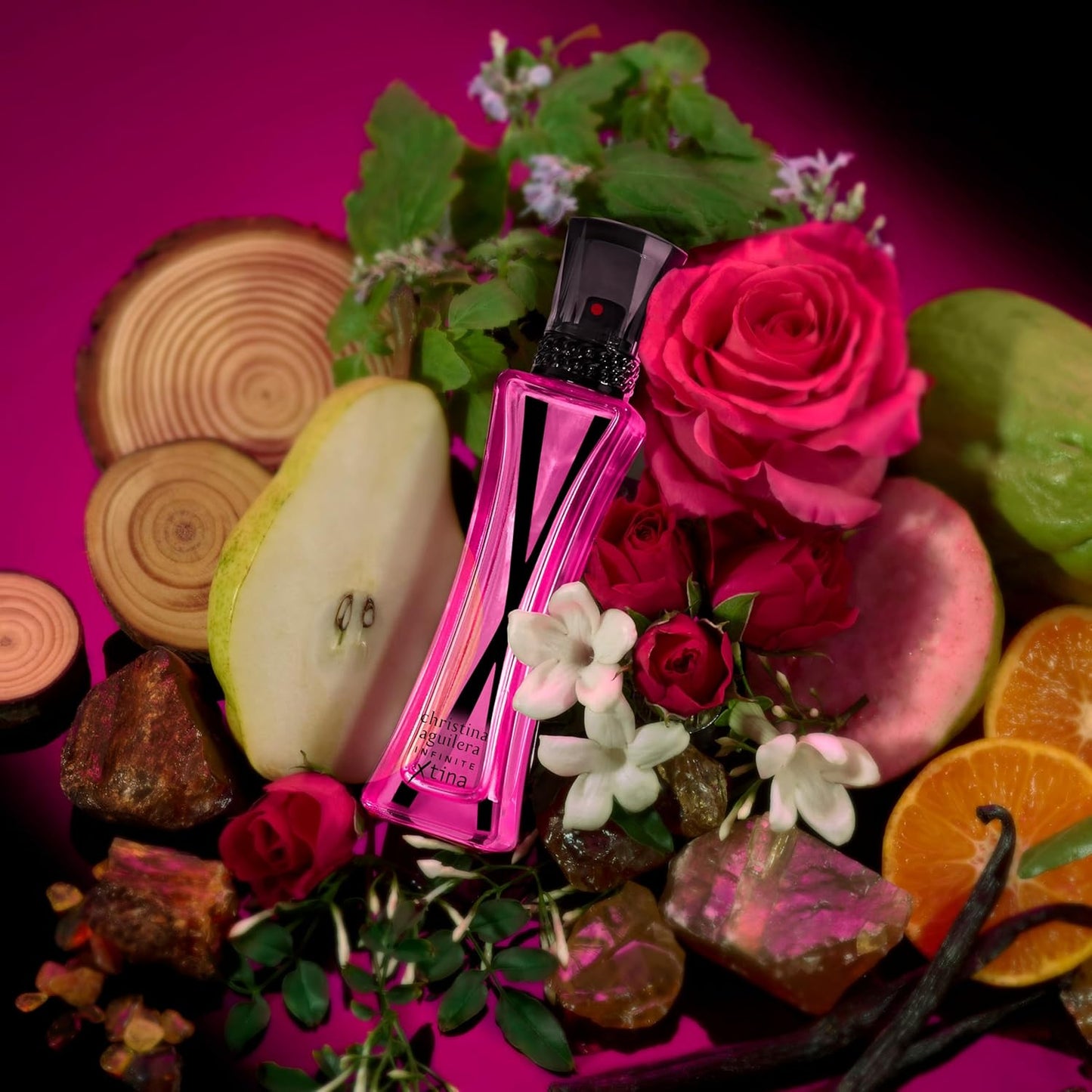 Aguilera - Infinite Xtina, Eau de Parfum, Spraydoft, blommig fruktbärnsten med noter av rosa guava, rosa jasmin och modern bärnsten, parfym för kvinnor, 30 ml
