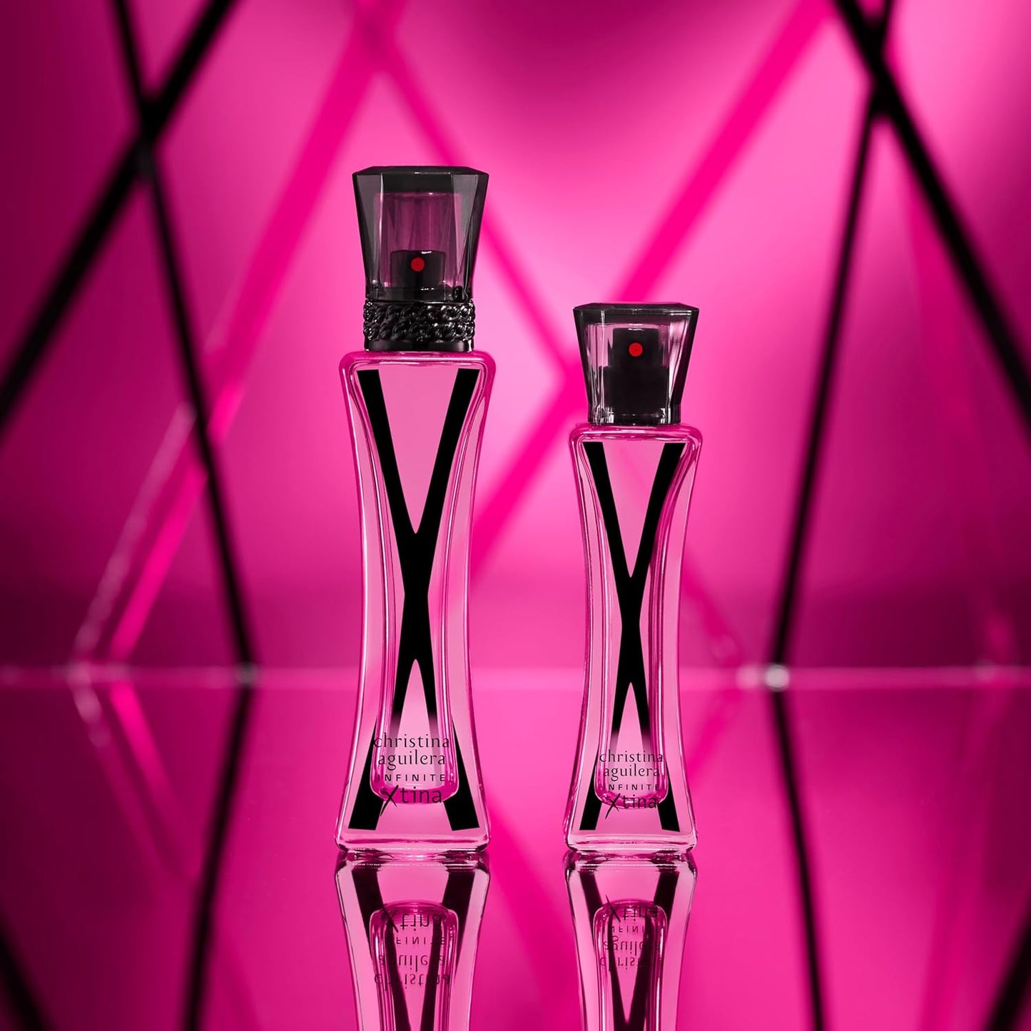Aguilera - Infinite Xtina, Eau de Parfum, Spraydoft, blommig fruktbärnsten med noter av rosa guava, rosa jasmin och modern bärnsten, parfym för kvinnor, 30 ml