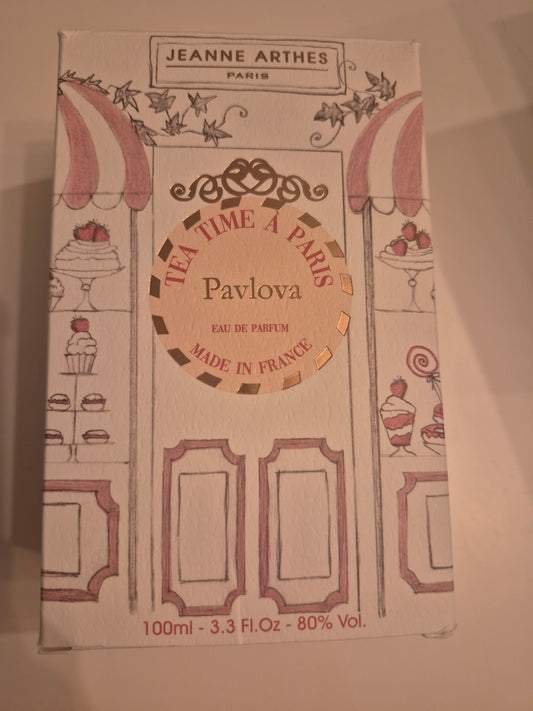2ml tea time in Paris jeanne arthes